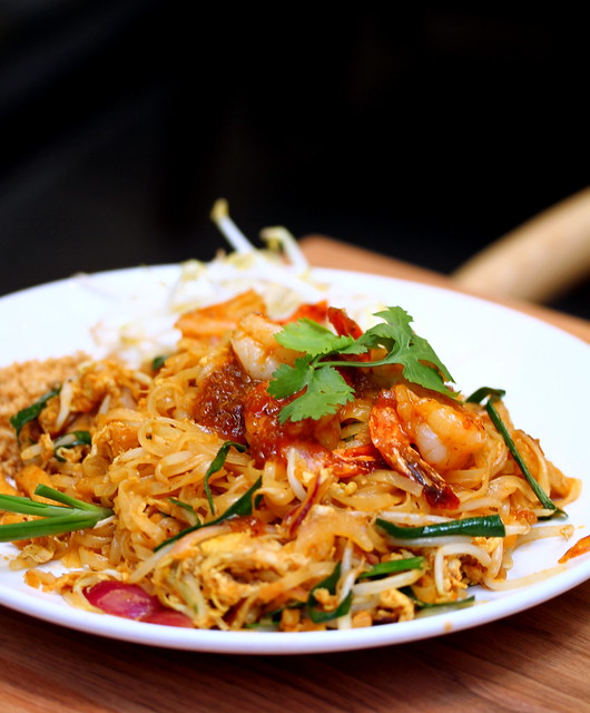 Absolute Thai: Phad Thai Fried Noodle with Prawn