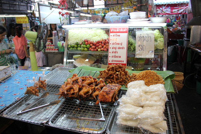 Restaurants at Samrong Market