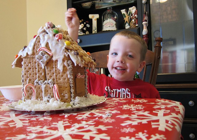 Gingerbread House 2011-7