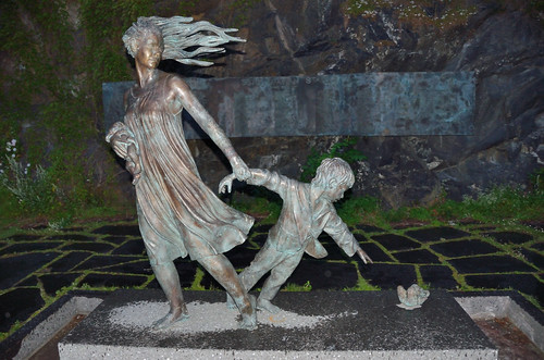 MS Scandinavian Star statue memorial