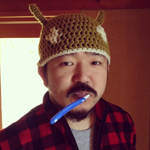 toothbrushing @nobsato in android knitted cap.
