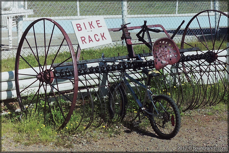 DSC00320_bike_rack