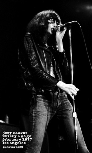 Joey Ramone 1977
