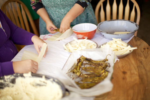 calivintage: making tamales