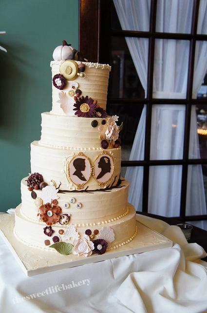 Victorian Fall Theme Wedding Cake There is a hand cut cameo of the bride 
