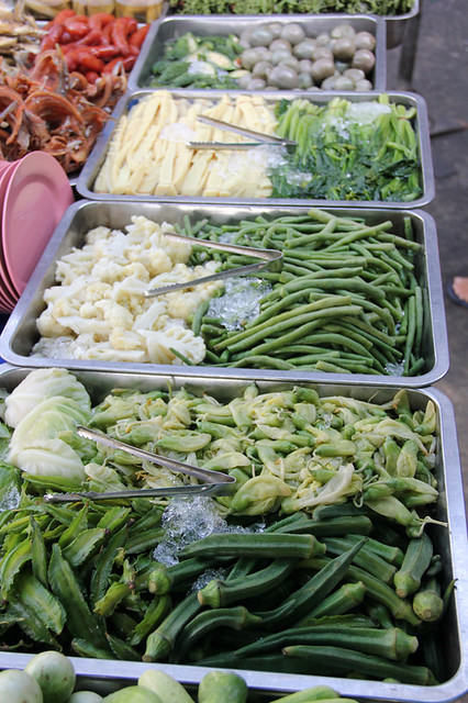 Boiled vegetables for nam prik
