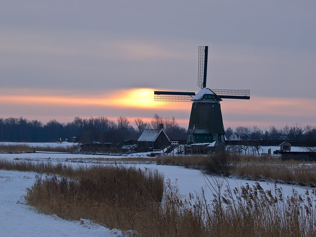 Sunrise - Winter in Amsterdam