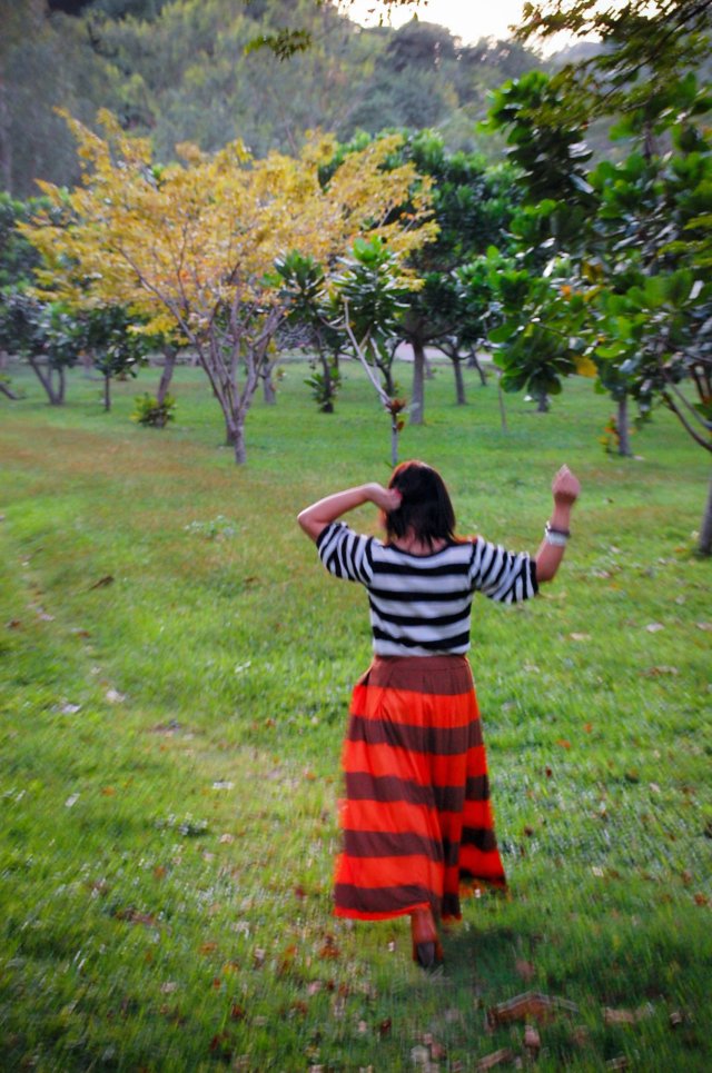 bold stripes, denise katipunera, ukay ukay fashion blogger. pinay fashion blogger, brown lace up booties, stripes on stripes