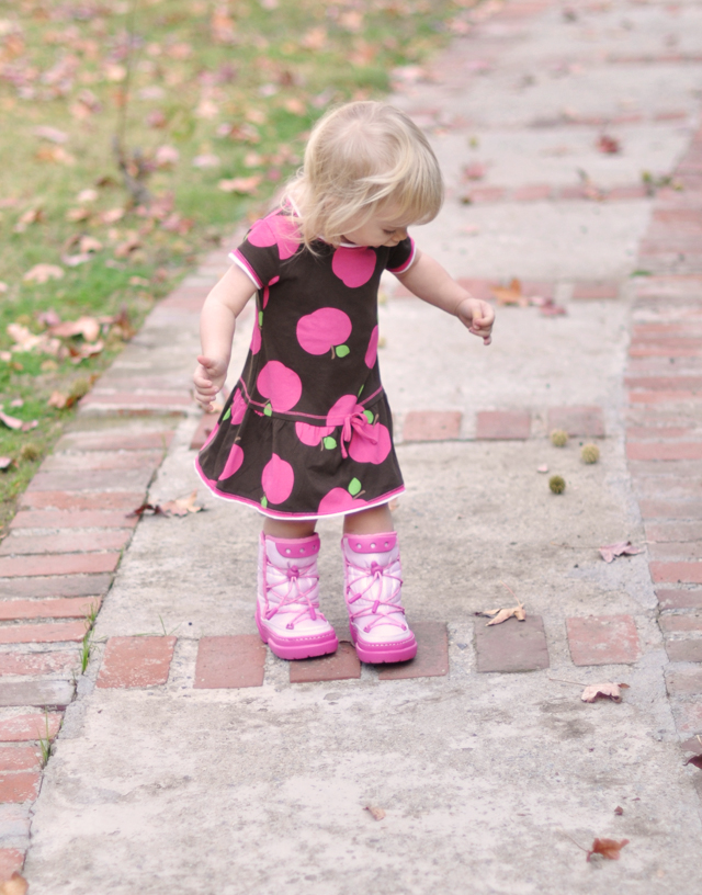 delilah-pink boots and apple dress