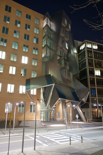 MIT Stata Center by andrewjsan