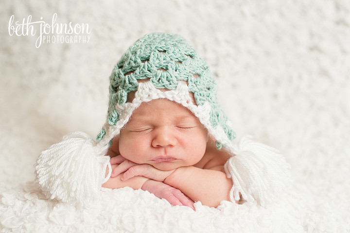 tallahassee newborn photographer baby boy blue hat