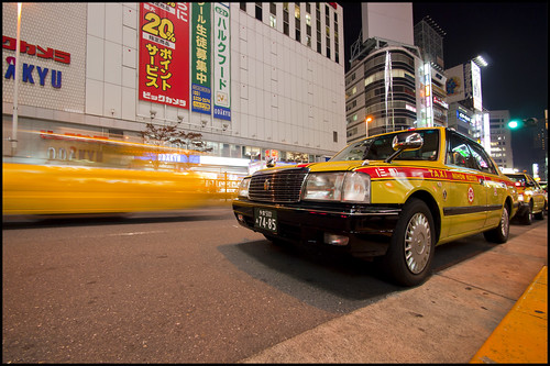 Taxi at Shinjuku Eki by Eric Flexyourhead (trying to catch up)