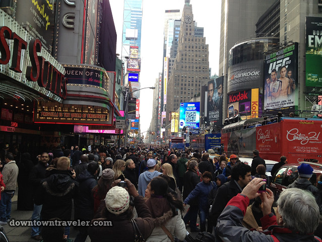 NYC Times Square New Years Eve 2012_tourists