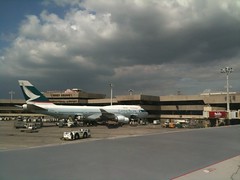 Cathay Pacific 747-400 at NAIA Terminal 1