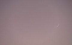 Moon and Venus Nov 26 2011