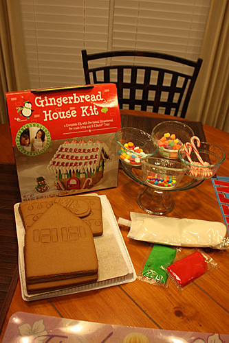 Gingerbread-stuff-out