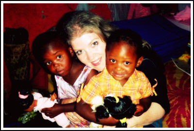 Swaziland Elysa with little girls at Fikile's framed