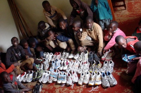 Vaše boty rozdávaly radost v Keni