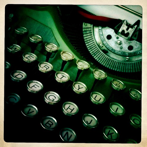 Vintage typewriter Hipstalove