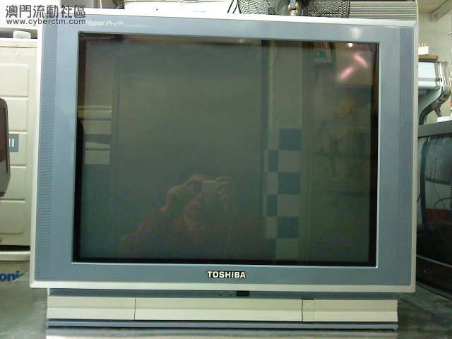 Ần bán 1em tivi màn hình phẳng Toshiba 29AX8UH 100hz Hypro Progressive Scan