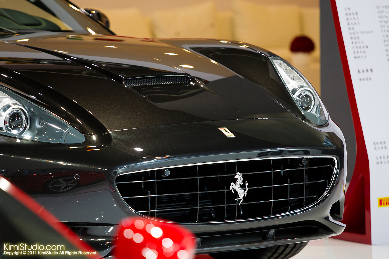 2011.12.23 Ferrari & Maserati-048