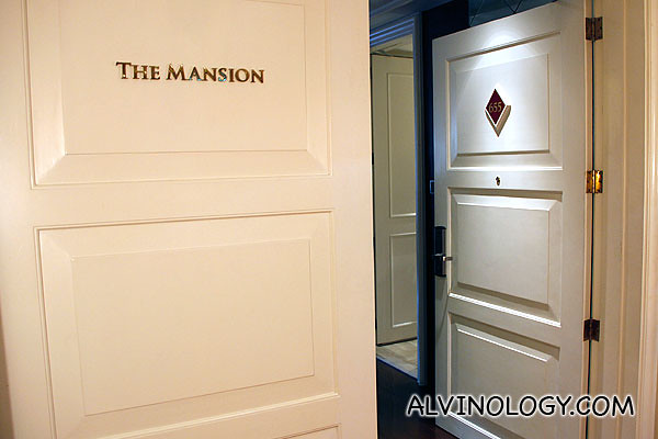 The Presidential Suite - The Mansion
