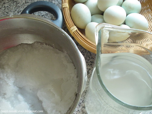 Homemade salted eggs