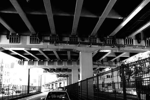 首都高5号線 / Under the Metropolitan Expressway
