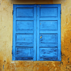 another blue window ... by Zé Eduardo...