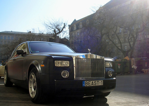 Rolls Royce Phantom by Skrabÿ photos