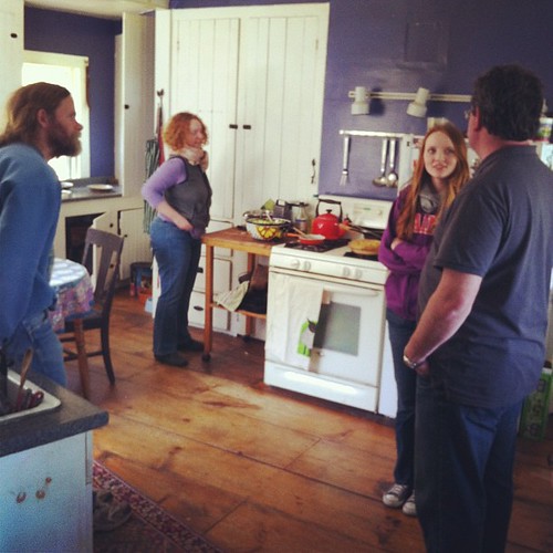 Julie's kitchen smells so good #friends #visitingfriends #Maineaesthetic
