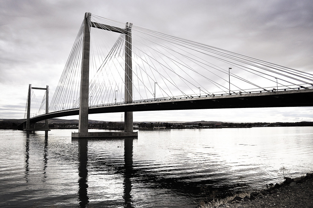Tri-Cities Cable Bridge