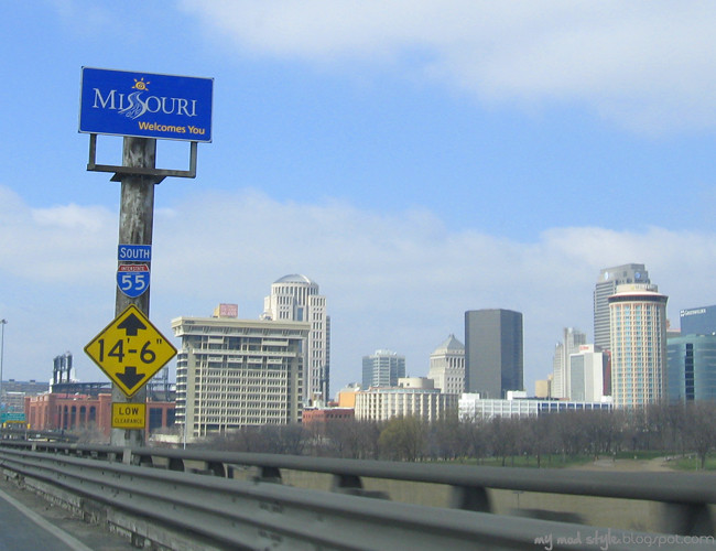 St Louis Missouri Sign