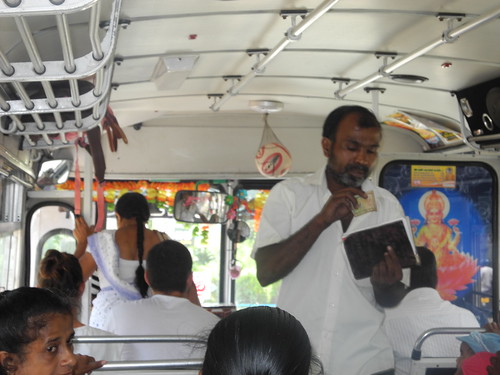 Bus to Matara from Tangelle - Sri Lanka