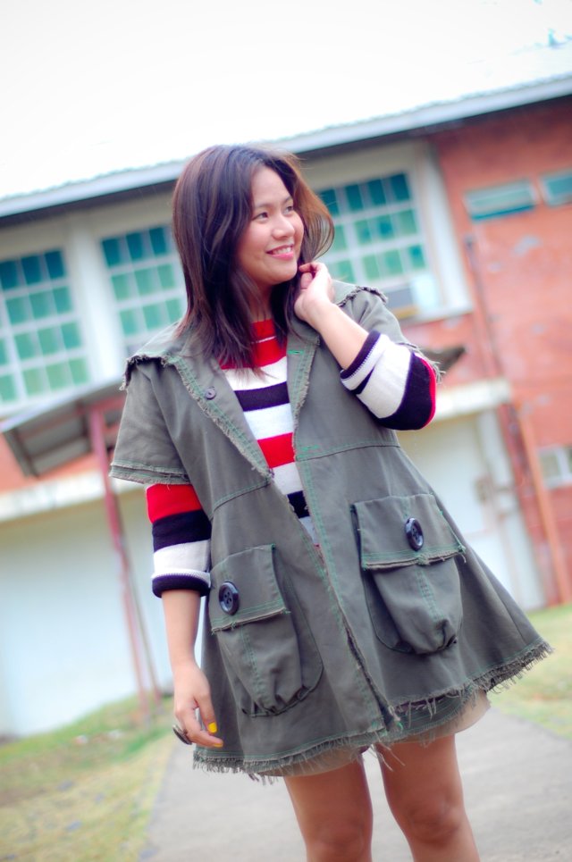 Thrifted Short Sleeve Coat, denise katipunera, pinay filipina fashion blogger, mommy style, style on a budget, colorful bold knit stripe, nude booties