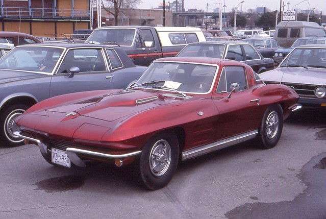 1964 Corvette Stingray coupe modified 