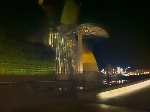Museo Guggenheim Bilbao desde Nerua