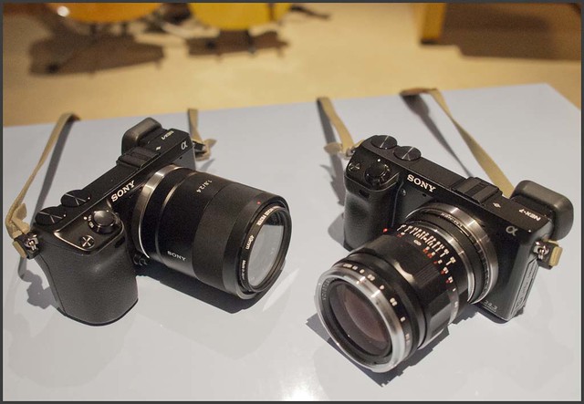 Sony NEX-7 (x2) Zeiss 24mm f/1.8 Voigtlander 35mm f/1.2