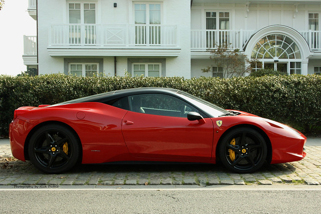 One reason to buy a 458 Italia instead of a 458 Spider
