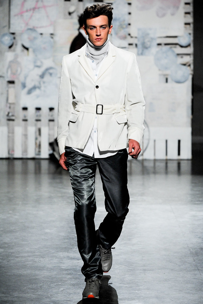 FW12 New York Loden Dager030_Ryan Curry(VOGUE)