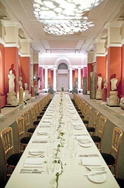 UK Oxford Ashmolean Museum Wedding Table