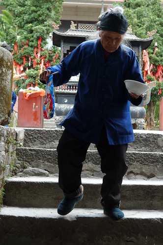 Nun - Taoist TempleConfucius Temple - Fengqing, Yunnan, China