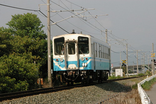 JR Shikoku kiha32series(4) near Torinoki, Iyo, Ehime, Japan /August 18,2008
