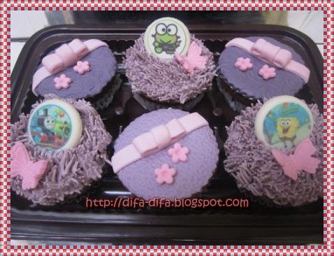 cupcake girly for aisy by DiFa Cakes