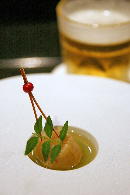 Apéritif: Sapporo Classic Beer with Dry Scallop