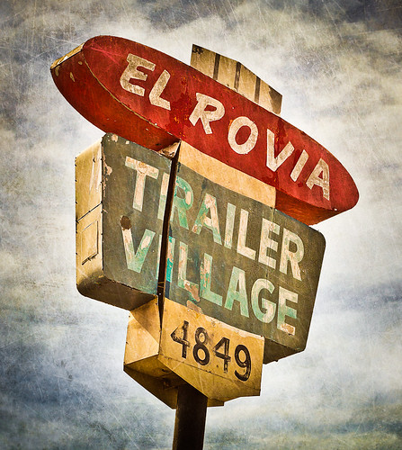 El Rovia Trailer Village