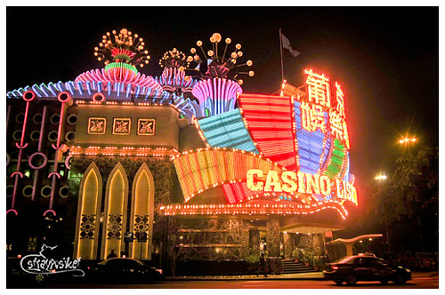 casino lisboa by night