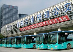 中國深圳的Byd電動車。深圳政府計畫在未來五年內將所有公共運輸車 輛改為電動車。(Byd提供)