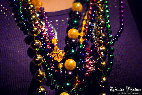 104: Mardi Gras Beads