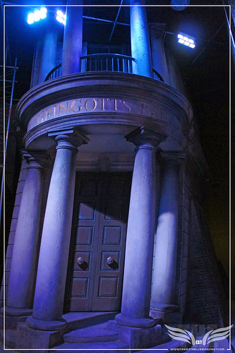 The Establishing Shot: The Making of Harry Potter Tour - Diagon Alley Gringotts Wizarding Bank by Craig Grobler